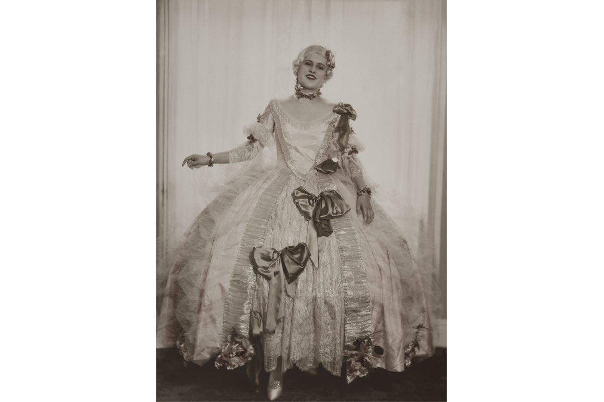Rice Studio Limited, <em>Magdeleine Hébert as "Marie-Thérèse de Bourbon," Montreal</em>, 1927. Gift of Magdeleine Garneau Monast, M2017.41.4, McCord Stewart Museum